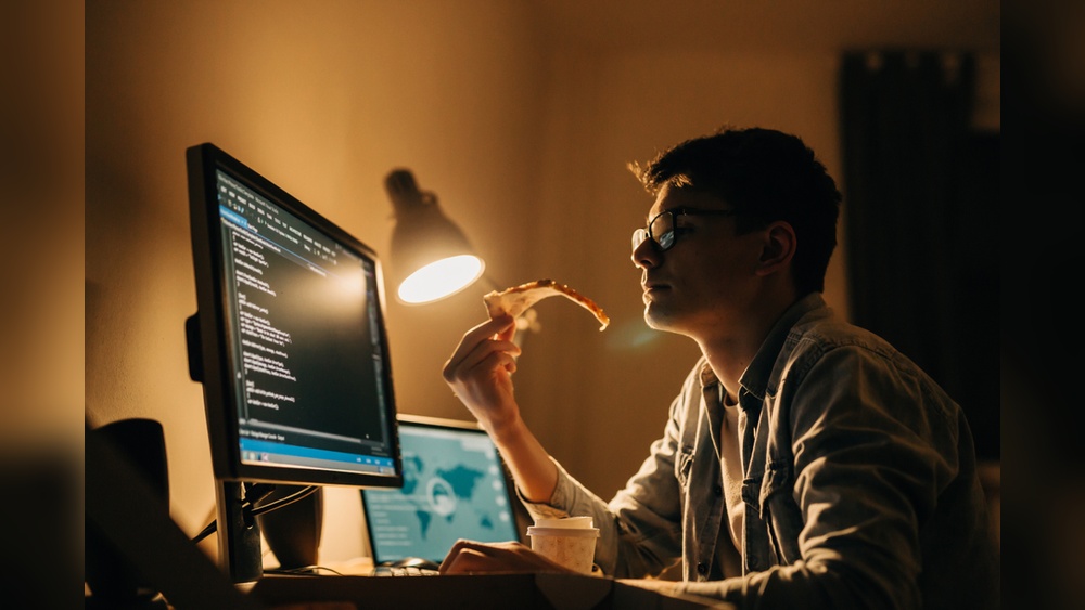 Late-Night Eating And Circadian Rhythm